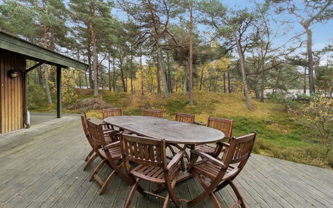 Tjegge - 500M from the Sea: Træ, Hårdttræ, Trægulve, Planke, Dæk, Bejdse, Skygge, Backyard, Have, Udendørs Møbler