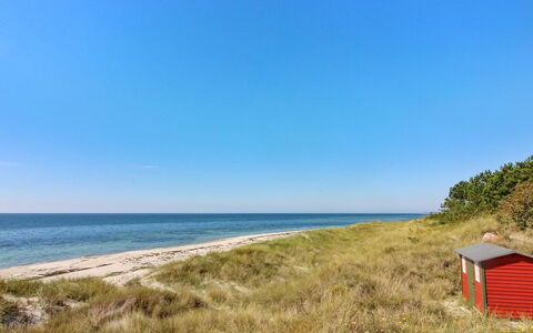 Tjegge - 500M from the Sea: Blå, Kyst, Sommer, Hav, Horisont, Coastal Og Oceaniske Landskabsformer, Økoregion, Kyst, Ocean, Strand