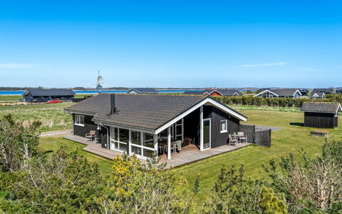 Galin - 210M to the Fjord: Græs, Træ, Landdistrikt, Busk, Sommerhus, Tag, Almindeligt, Land Lot, Hjem, Bunddække