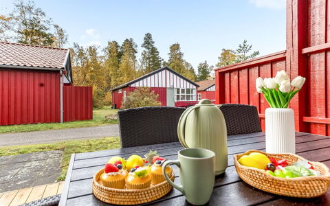 Catha - 200M from the Sea: Naturlige Landskab, Hus, Landdistrikt, Landskab, Sommerhus, Bank, Sø, Skov, Reservoir