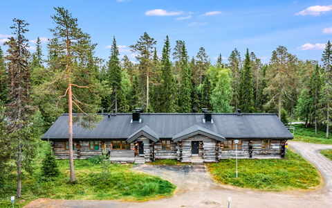 Tunturin Villa Pipo: Træ, Sne, Sommerhus, Vinter, Tag, Hjem, Fryser, Bjælkehytte, Sidespor, Hældning