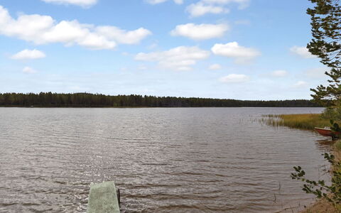 Ahvenmäki B: Vandressourcer, Krop Af Vand, Naturligt Miljø, Naturlige Landskab, Vandvej, Sky, Bank, Vandløb, Sø, Coastal Og Oceaniske Landskabsformer