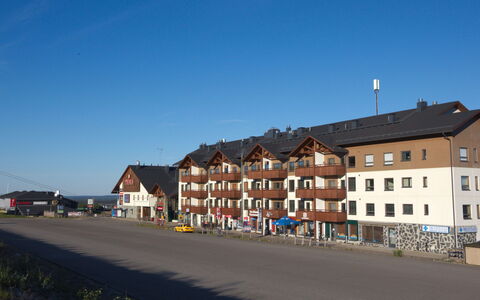 Ski Chalets 7305: Træ, Sommerhus, Bejdse, Hårdttræ, Bjælkehytte, Planke, Loft, Naturmateriale, Tømmer, Garden Bygninger
