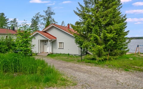 Vuokatti Villas Karhu: Båd, Blå, Vandfartøjer, Både Og Sejlsport - Udstyr Og Materiel, Havn, Vandvej, Havn, Marina, Skibskonstruktion, Kanal