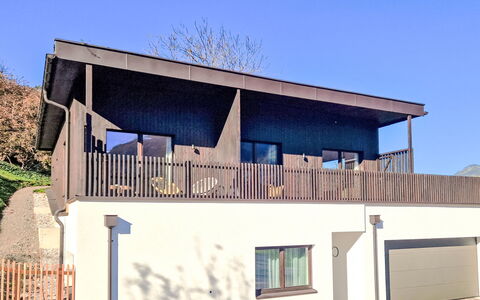 Fügen 225: Bygning, Boligområde, Vindue, Hus, Hjem, Tag, Arkitektur, Kvarter, Facade, Stad