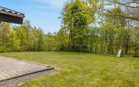Gildo - 30Km from the Sea: Græs, Busk, Land Lot, Have, Almindeligt, Lawn, Skygge, Eng, Landscaping, Parkere