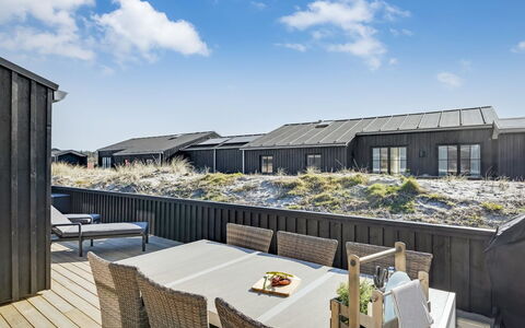 Eida - 500M from the Sea: Sommerhus, Backyard, Gård, Garden Bygninger, Skur, Sidespor, Udendørs Møbler, Bjælkehytte, Udendørs Struktur, Hytte