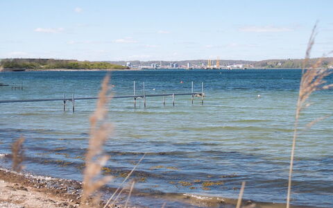Hilde - 75M from the Sea: Blå, Sommerhus, Hus, Hjem, Stuehus, Estate, Sidespor