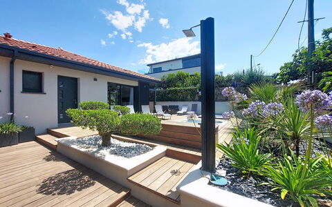 Maison Dune: Hjem, Boligområde, Arkitektur, Hus, Have, Kompositmateriale, Skygge, Landscaping, Eco Hotel, Gårdsplads