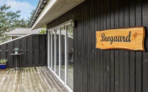 Gidske - 850M from the Sea: Tag, Hus, Hjem, Sommerhus, Dør, Sidespor, Dæk, Veranda, Planke, Hårdttræ