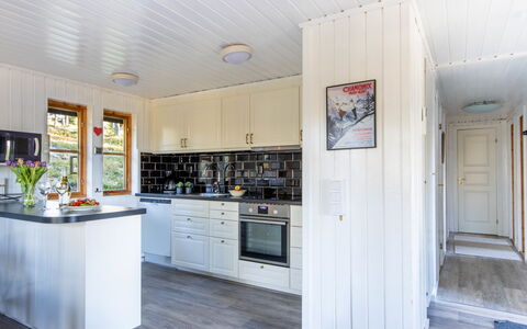 Lofsdalen Fjällnästet: Træ, Gulvbelægning, Køkken, Etage, Hjem, Loft, Dør, Hårdttræ, Trægulve, Værelse