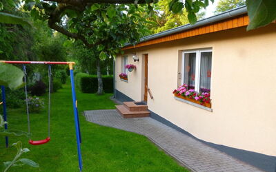 In Breitenstein mit Grill und Garten