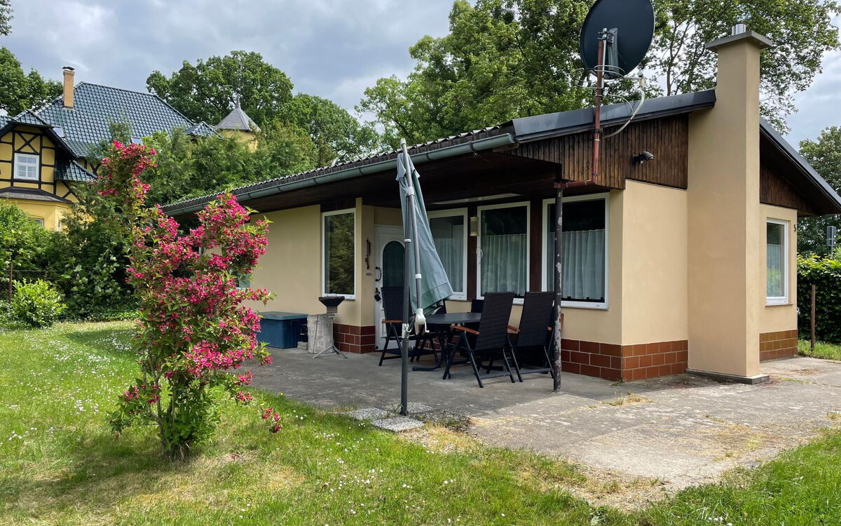 In Dahmen mit Großem Garten