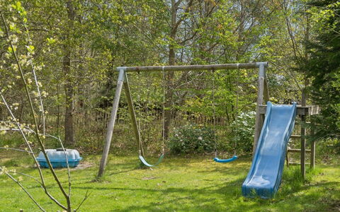 Aiko - 1.8Km from the Sea: Blå, Sommerhus, Hus, Hjem, Stuehus, Estate, Sidespor