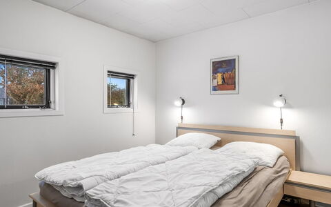 Allyson - from the Sea: Soveværelse, Seng, Træ, Loft, Indretning, Sengetøj, Sengetøj, Værelse, Etage, Bed Frame