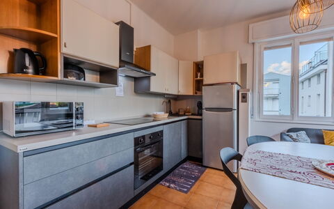 Ca dei Noni: Større Bandage, Køkken, Køkken Apparat, Countertop, Indretning, Lejlighed, Gulvbelægning, Etage, Cabinetry, Værelse