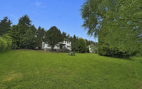 Greenaway: Træ, Landskab, Land Lot, Lawn, Have, Lærk, Eng, Pasture, Landscaping, Estate