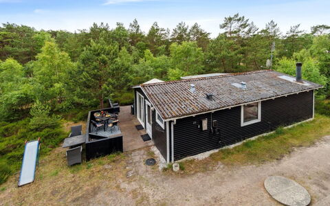 Huanca - 500M from the Sea: Træ, Møbel, Lejlighed, Værelse, Loft, Bejdse, Stol, Hårdttræ, Klarlak, Tømmer