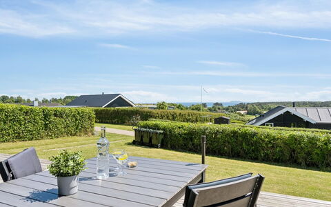 Joseph - 500M from the Sea: Blå, Land Lot, Skygge, Udendørs Møbler, Have, Udendørs Bord, Lawn, Landscaping, Stol, Gård