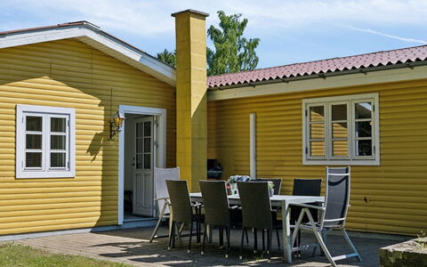 Senija - 6.5Km from the Sea: Hus, Hjem, Sommerhus, Dør, Tag, Land Lot, Sidespor, Have, Gård, Lawn