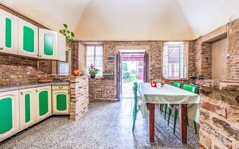Penango 200: Stol, Mursten, Stueplante, Flise, Køkken & Spisebord, Countertop, Køkken, Villa