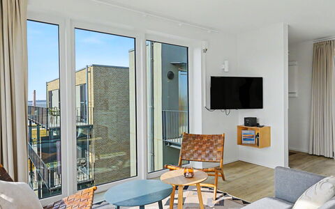 Penthouse Dümmerblick (619): Træ, Lejlighed, Møbel, Stol, Altan, Bejdse, Hårdttræ, Køkken & Spisebord, Trægulve, Kaffebord