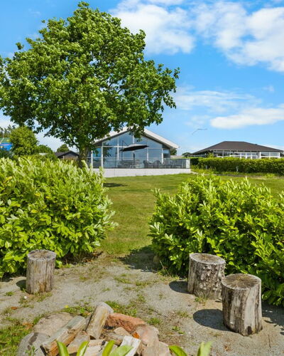 Ubavka - 100M from the Sea