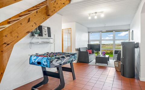 Siljana - 200M from the Sea: Møbel, Træ, Indretning, Gulvbelægning, Etage, Stol, Værelse, Loft, Stue, Lejlighed