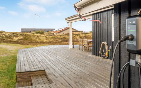 Elba - 500M from the Sea: Tag, Hus, Hjem, Sommerhus, Dør, Sidespor, Dæk, Veranda, Planke, Hårdttræ