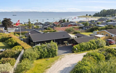 Viggo - 200M from the Sea: Træ, Hjem, Veranda, Dæk, Hårdttræ, Tag, Bejdse, Trægulve, Eco Hotel