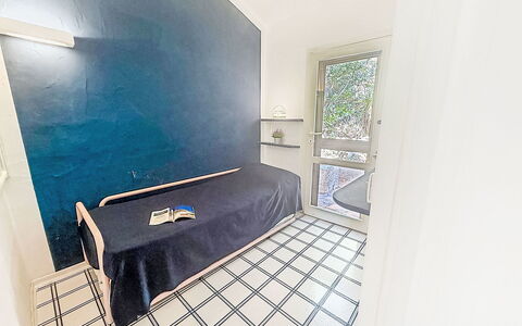 Pellicano: Gulvbelægning, Etage, Indretning, Møbel, Lejlighed, Værelse, Loft, Soveværelse, Seng, Sengetøj