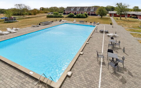 Ruse - 6Km from the Sea: Svømmepøl, Udvej, Thermae, Hotel, Ferieby, Eco Hotel, Udendørs Møbler, Fritidscenter