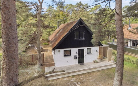 Bedrija - 200M from the Sea: Blå, Sommerhus, Hus, Hjem, Stuehus, Estate, Sidespor