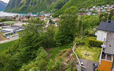 Høyanger Panorama: Bjergrige Landskabsformer, Boligområde, Landskab, Highland, Bjerg, Bakke, Hus, Hill Station, Fugleperspektiv, Hjem