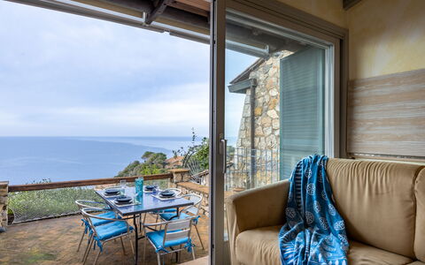 Stella Marina Apartment with Pool, Porto Santo Ste: Møbel, Hav, Stol, Altan, Ocean, Eco Hotel, Udvej, Kyst, Køkken & Spisebord, Kaffebord