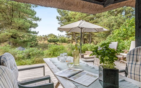 Lene - 2Km from the Sea: Hus, Tag, Hjem, Sommerhus, Skur, Garden Bygninger, Sidespor, Gård, Bjælkehytte, Hytte