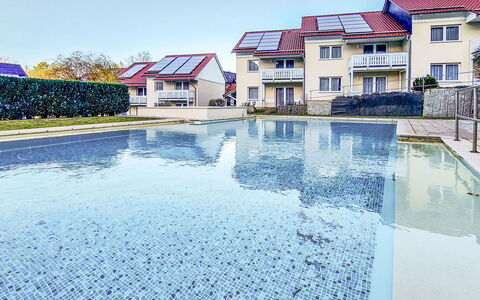 Thale 700: Udvej, Svømmepøl, Hotel, Villa