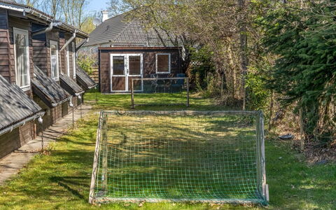 Diertje - from the Sea: Tækning, Sommerhus, Hus, Tag, Hjem, Stuehus, Hytte, Estate, Landsby