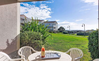 Garden and Sea 2-4 Pers-Vue Mer-Piscines