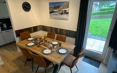 Renovierte Wohnung in Schwalefeld mit Garten, Terr