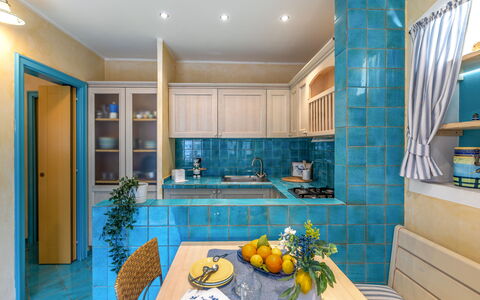 Suite la Torre: Indretning, Gulvbelægning, Møbel, Køkken, Etage, Countertop, Loft, Værelse, Belysning, Cabinetry