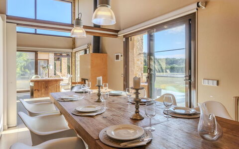 El Refugio Mediterráneo: Møbel, Indretning, Køkken, Træ, Gulvbelægning, Loft, Countertop, Køkken & Spisebord, Spisestue, Etage