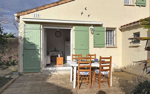 Les Mathes 642: Busk, Have, Sommerhus, Skygge, Landscaping, Gård, Backyard, Villa, Stuehus, Stueplante