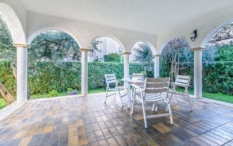 Cervantes: Svømmepøl, Udvej, Skygge, Estate, Ejerlejlighed, Hotel, Landscaping, Hacienda, Villa