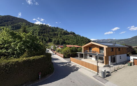 Glacier Loft Kitzsteinhorn 1: Hus, Hjem, Tag, Hældning, Landsby, Indkørsel, Bjerglandsby, Altan