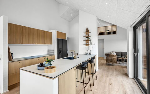Damiana - 1.1Km from the Sea: Køkken, Indretning, Countertop, Gulvbelægning, Træ, Loft, Møbel, Etage, Cabinetry, Værelse