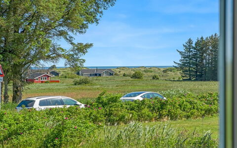 Thorulf - 450M from the Sea: Bygning, Hus, Vindue, Hjem, Tag, Boligområde, Busk, Sommerhus, Land Lot