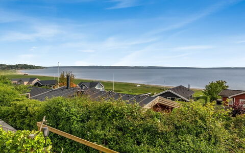Tofan - 75M from the Sea: Blå, Boligområde, Kyst, Hav, Hus, Tag, Coastal Og Oceaniske Landskabsformer, Hjem, Landskab, Ocean
