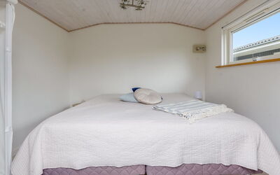 Sampsa - 350M from the Sea
