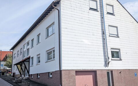 Helfrichs Ferienwohnung: Møbel, Træ, Indretning, Gulvbelægning, Etage, Stol, Værelse, Loft, Stue, Lejlighed